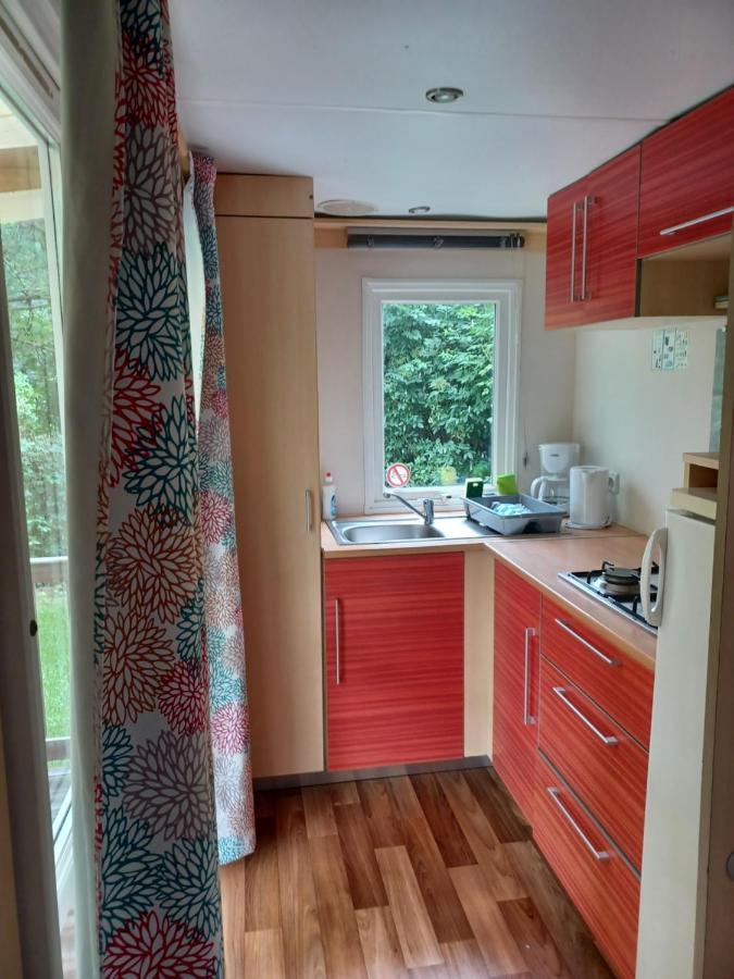 Camping Le Vallage Attigny Eksteriør bilde